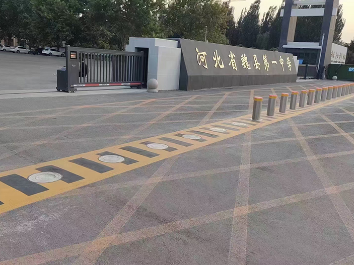 伸縮門(mén)合作案例